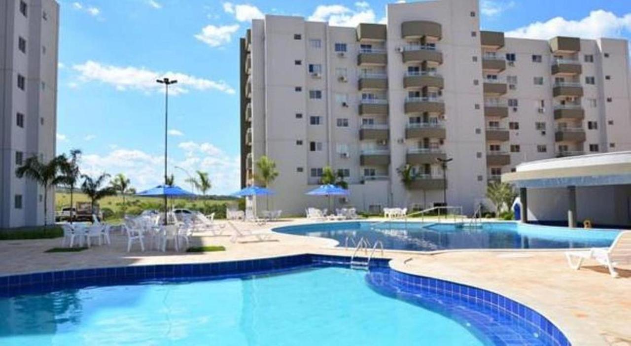 Apartamento Lagoa Quente Caldas Novas Exteriör bild
